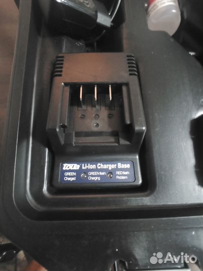 Гвоздезабивной пистолет аккумуляторный