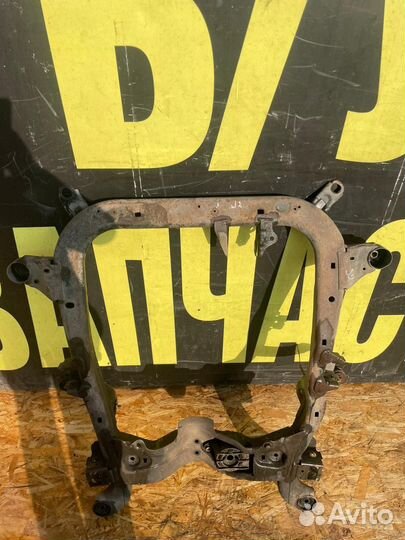 Подрамник передний Опель Астра G