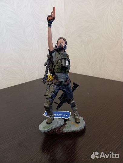 Фигурка из коллекционного издания Division 2