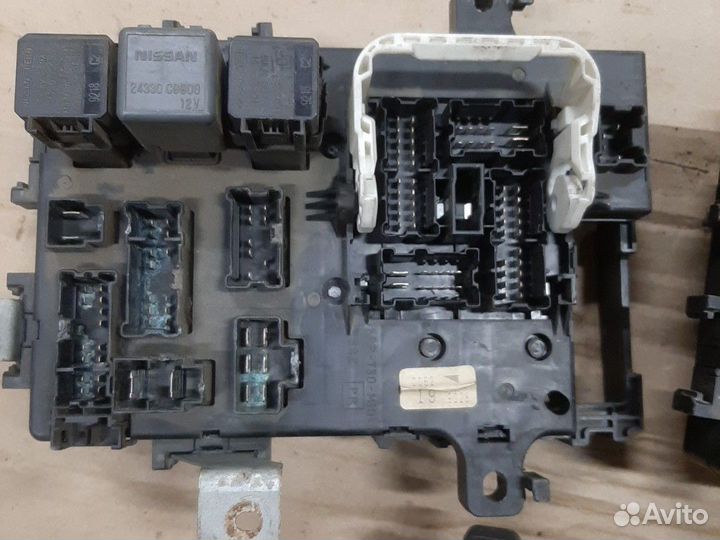 Блок предохранителей Nissan Primera P11