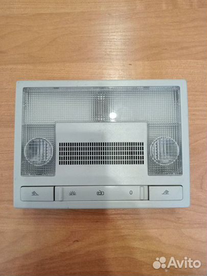 Плафон салонный передний Volkswagen Polo хетчбек