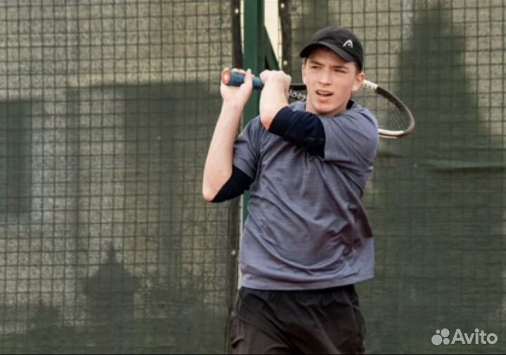 Тренер по теннису