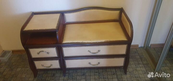 Тумба в прихожую бу