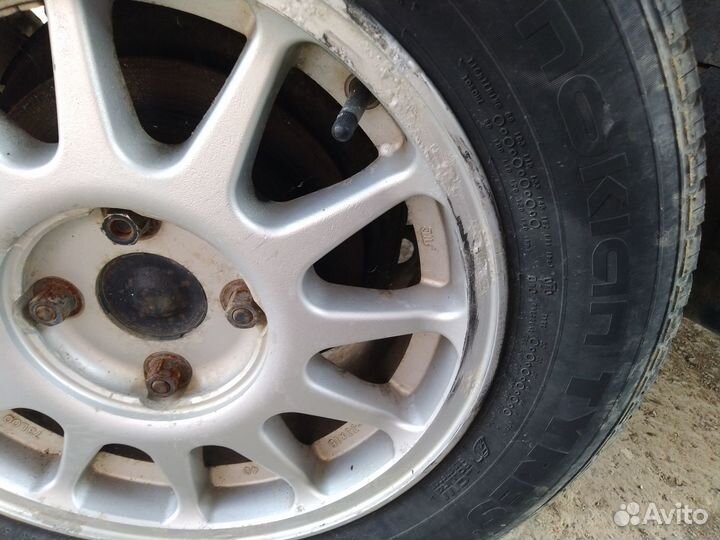 Диски Nissan R15 Laufenn S FIT