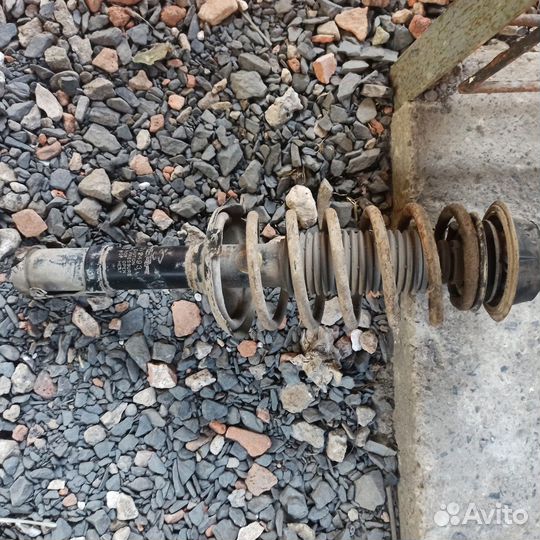 Амортизаторы Гольф 2 (Golf Mk2)