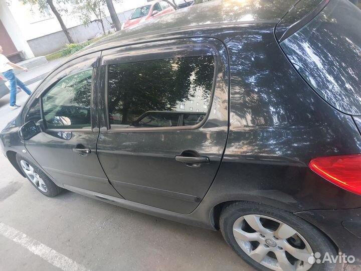 Peugeot 307 1.6 МТ, 2006, 380 000 км