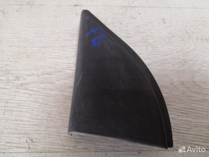 Уголок зеркала передний левый Suzuki Vitara TD52V