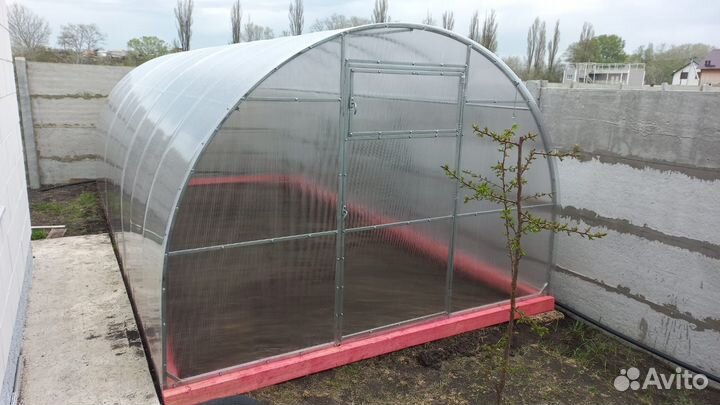 Теплица из поликарбоната премиум качества