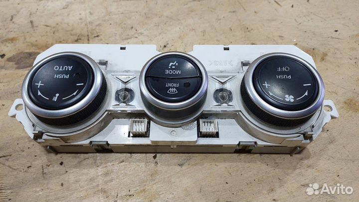 Блок управления отопителем Mazda 6 GG Рест