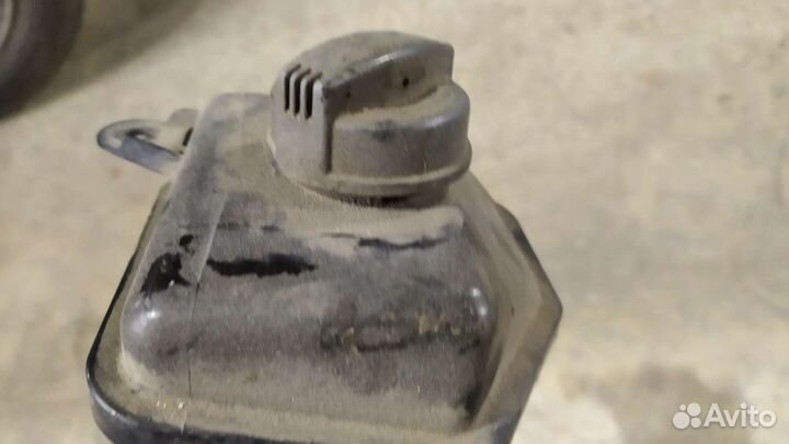 Бачок гур Ауди а8d3 4.2 bfm