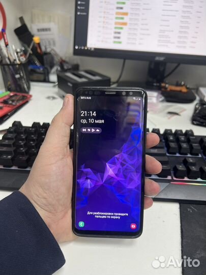 Телефон samsunng s9 plus