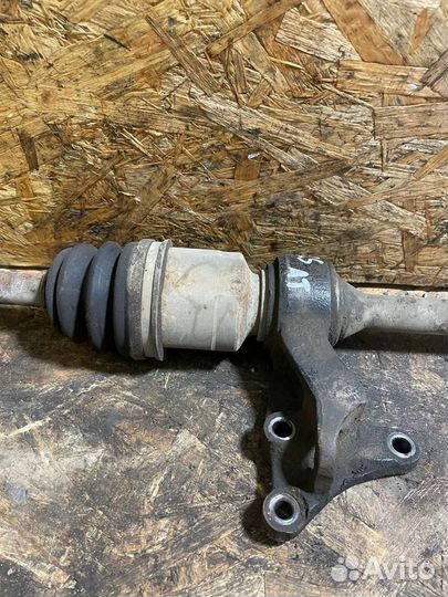 Привод правый Киа Спектра АКПП и МКПП