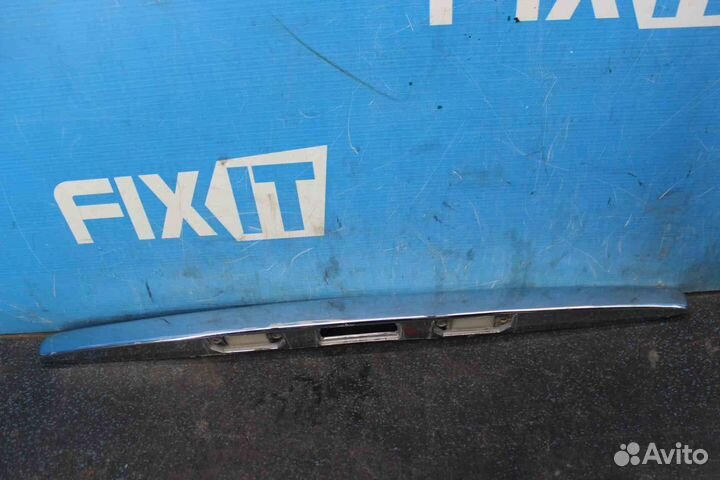 Накладка крышки багажника Ford Focus II (Форд Фоку