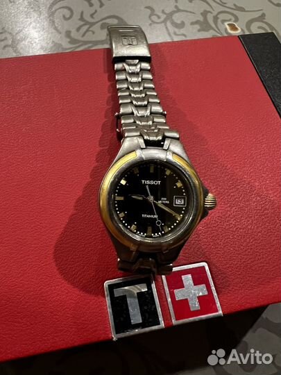 Часы Tissot titanium