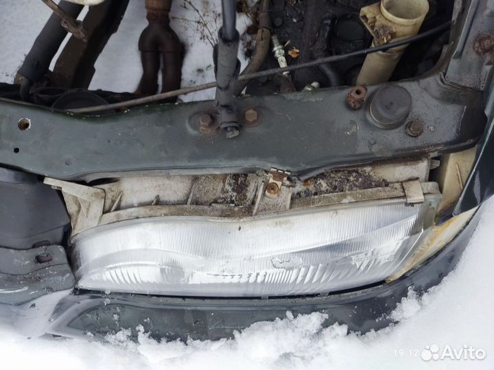 Фара Hyundai sonata III