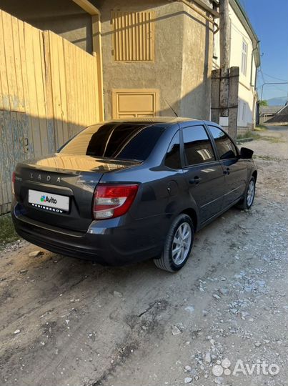 LADA Granta 1.6 МТ, 2018, 120 000 км