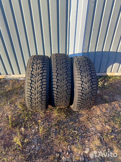 Kumho WinterCraft Ice Wi32 215/50 R17 95T