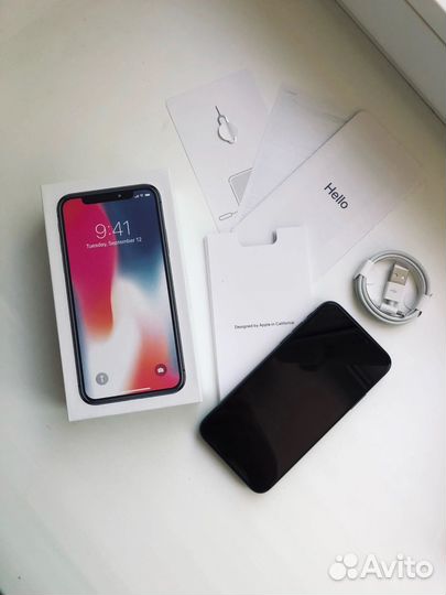 iPhone X, 64 ГБ