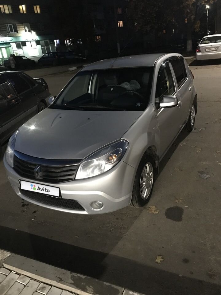 Renault Sandero: фото владельца
