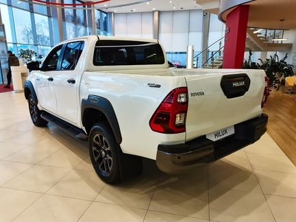 Toyota Hilux, 2021