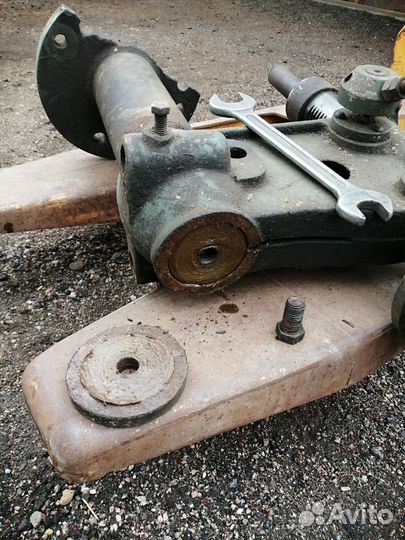 Сверлильный станок