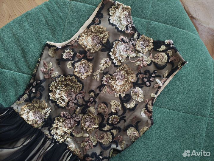 Вечернее платье на выпускной 44-46