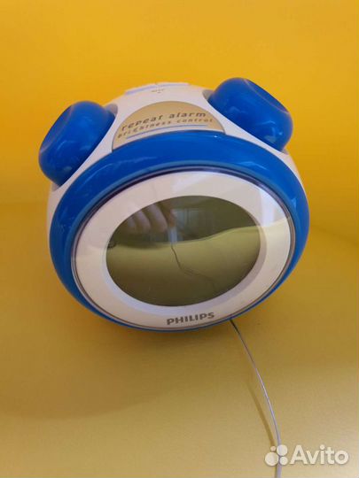 Часы будильник радио Phillips