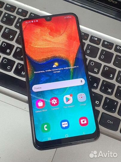 Samsung Galaxy A30, 3/64 ГБ