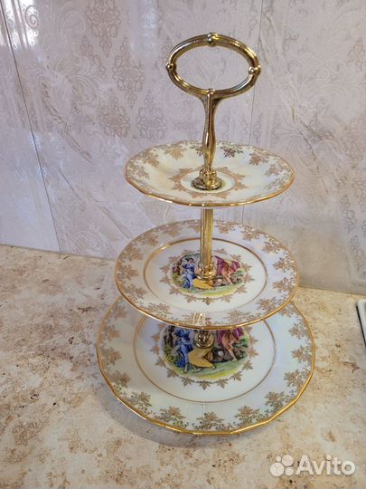 Фарфоровая этажерка мадонна Чехословакия