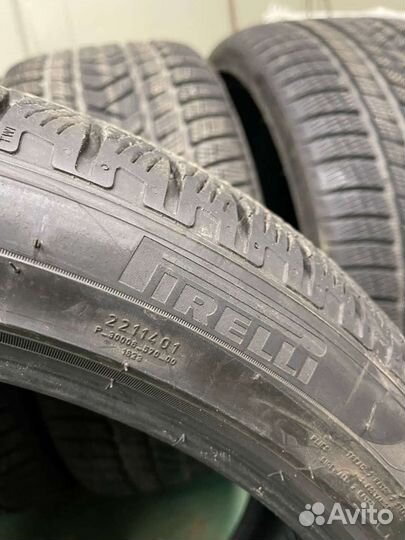 Pirelli Scorpion Winter 295/35 R21 и 315/30 R22