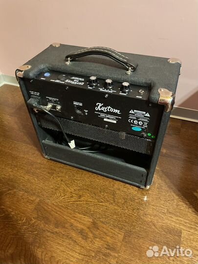 Ламповый комбоусилитель