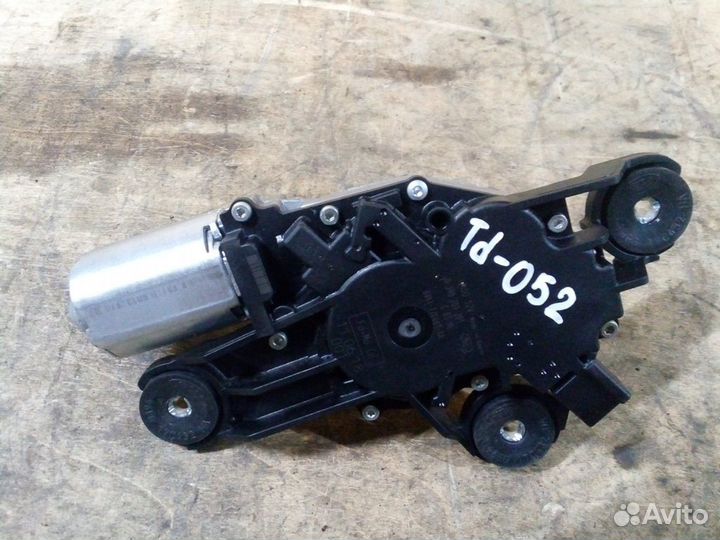 Моторчик стеклоочистителя задний Ford Focus III 20