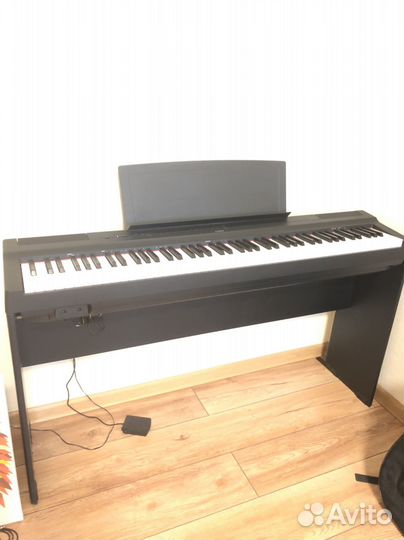 Цифровое пианино yamaha p 125 b идеальное сост