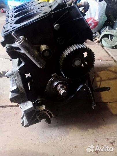 Блок двигателя