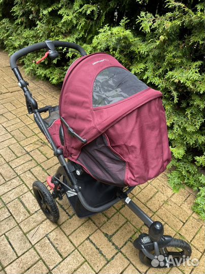 Прогулочная коляска