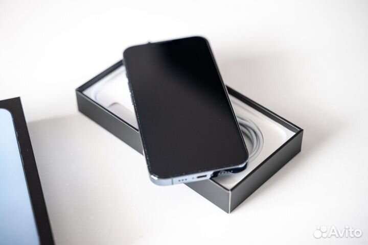 iPhone 13 Pro, 256 ГБ