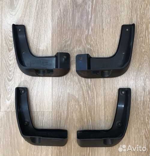 Хендай Солярис 2 брызговики комплект