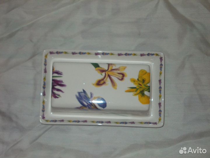 Масленка инари, Фарфор