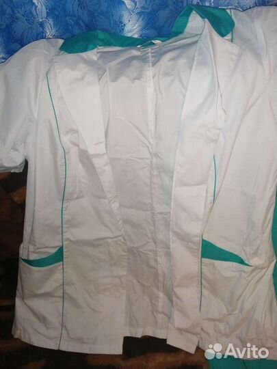 Медицинский костюм женский новый