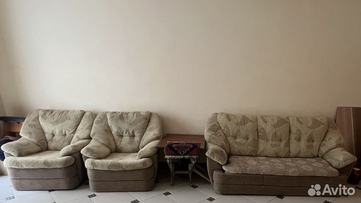 Диван с креслами