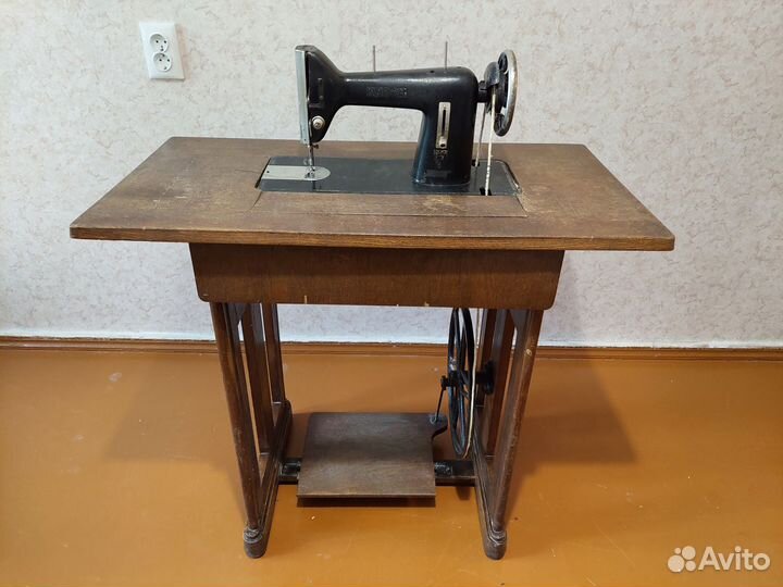 Швейная машинка раритет 1860 Германия