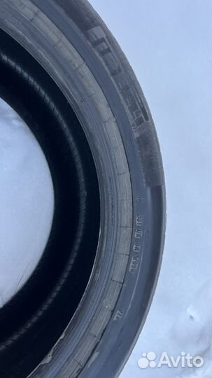 Pirelli P Zero PZ4 315/40 R21 111Y