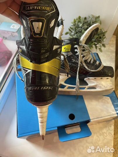 Коньки хоккейные