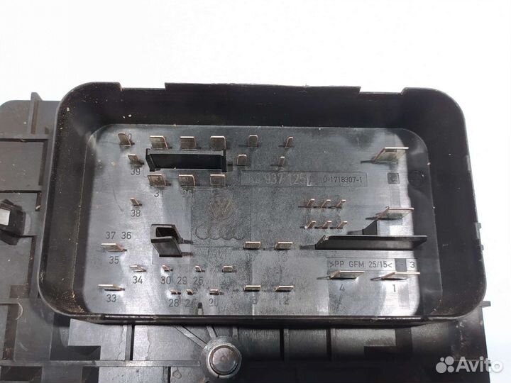 Блок предохранителей Skoda Octavia A5