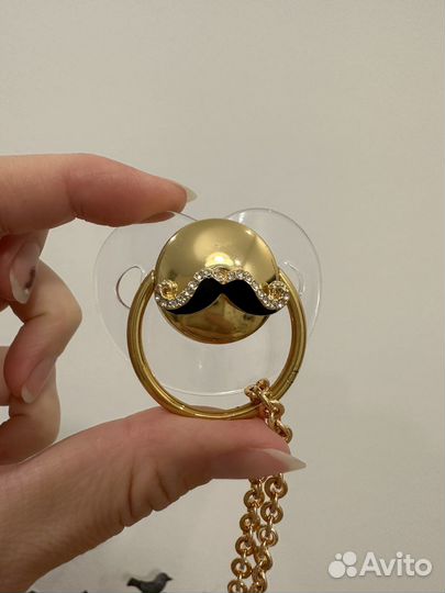 Соска пустышка с держателем