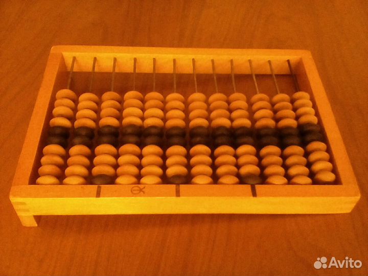 Счеты деревянные