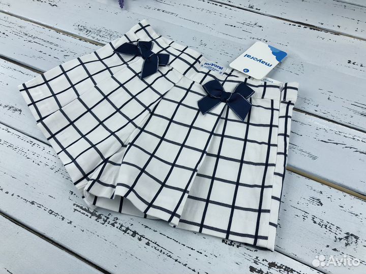 Шорты в клетку летние для девочки Mayoral