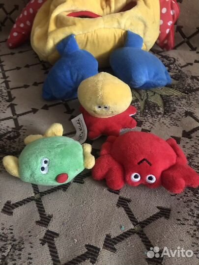 Пеликан на кроватку и мяч с рожками