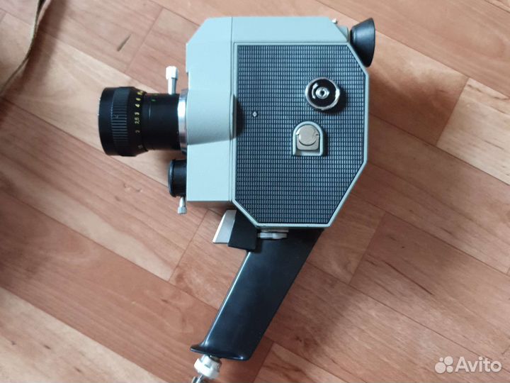 Кинокамера Зенит Кварц 2*8с-3