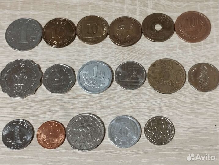 Набор иностранных монет